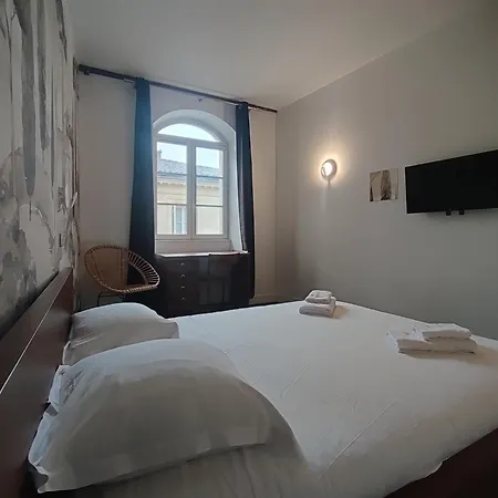 Apartment Quartier Chartrons Etage 2