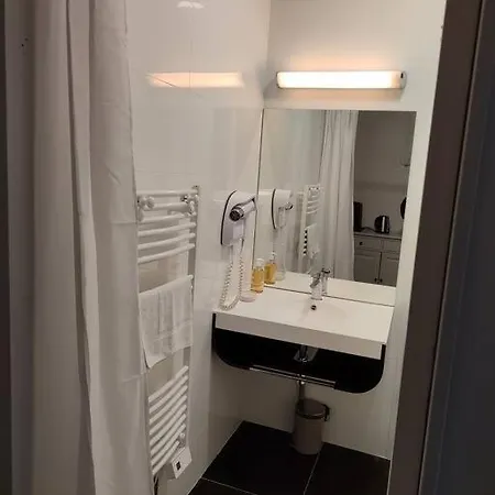 Quartier Chartrons Avec Climatisation Apartman